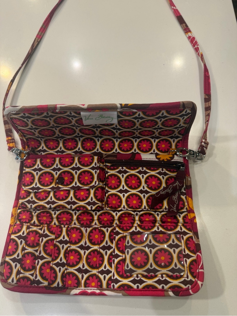 Vera Bradley Pink Maroon Floral Quilted Crossbody Wallet - Picture 2 of 3